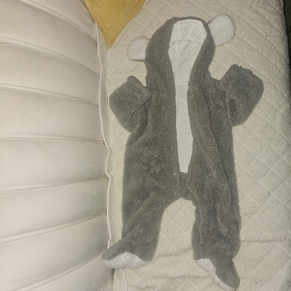 Other - Adorable Gray Fleece Kids Footie